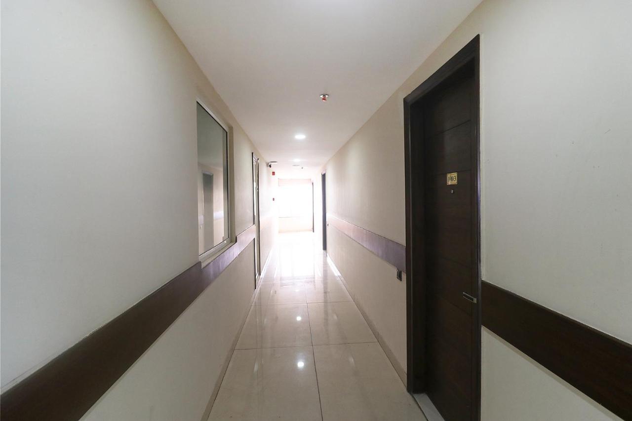 Fabhotel Mid Town Grand Panchkula Exterior foto